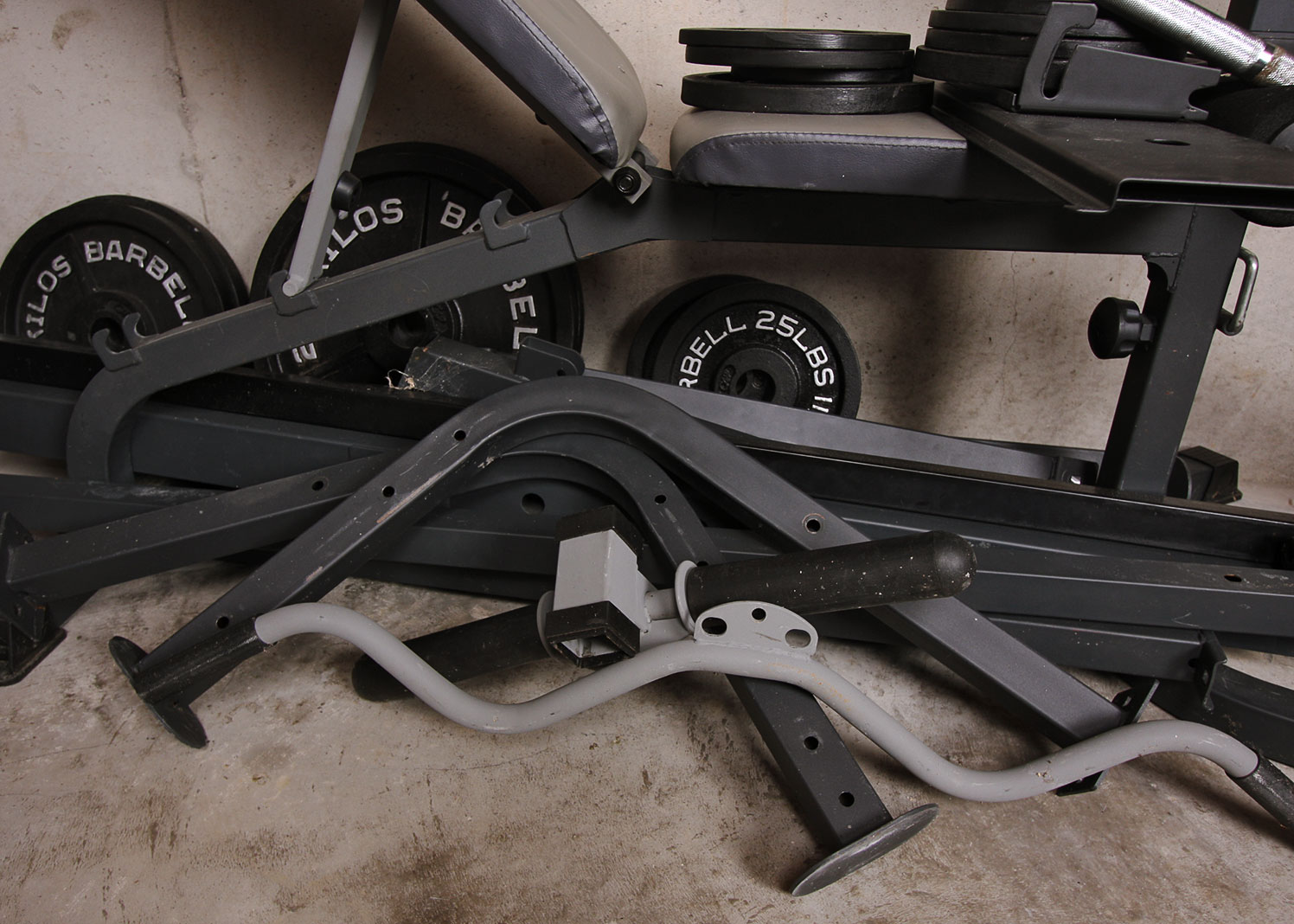 Marcy Platinum Power Rack Weight Bench with Attachments