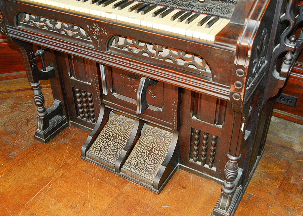 Victorian Clough and Marren Walnut Case Pump Organ