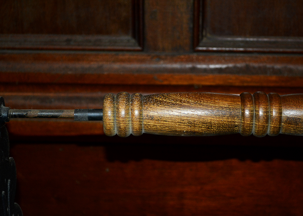 Black Metal Newspaper Log Roller