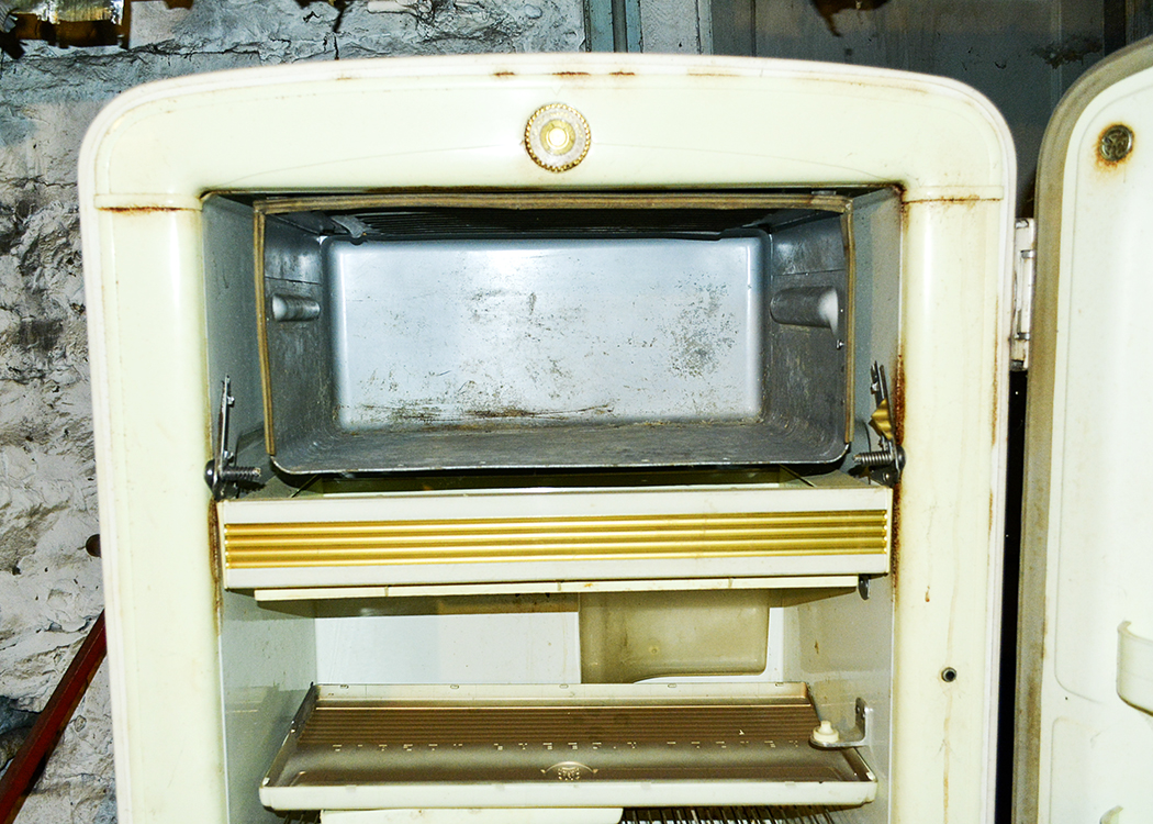 Vintage Gibson Single Door Refrigerator