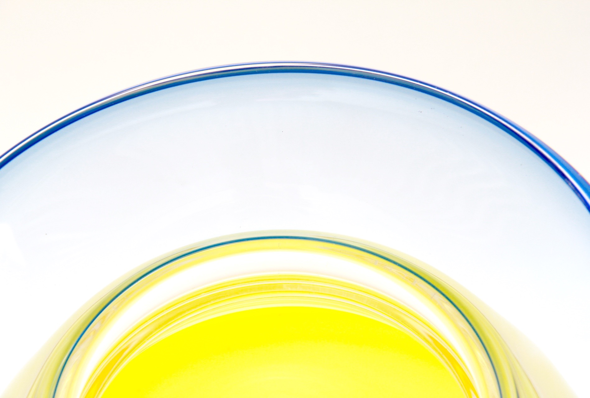 Listed Artist Sonja Blomdahl Blown Glass Art Vase