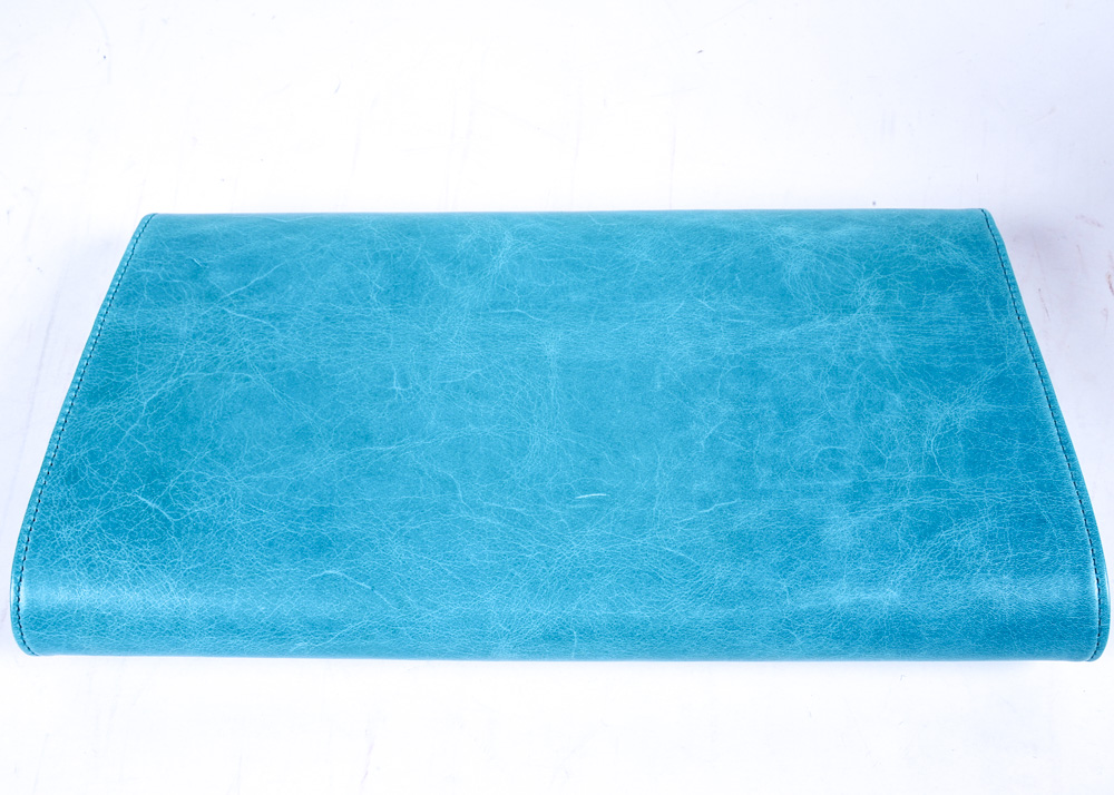 Dareen Hakim Leather Clutch