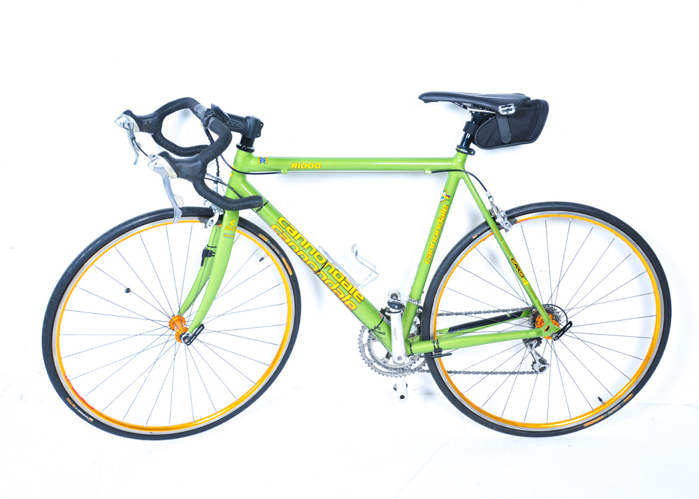Cannondale R1000 Road Bicycle and Gear