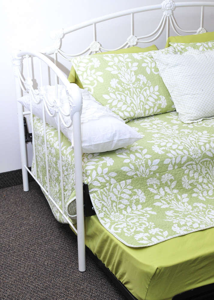 Decorative Off-White Enameled Metal Day Bed