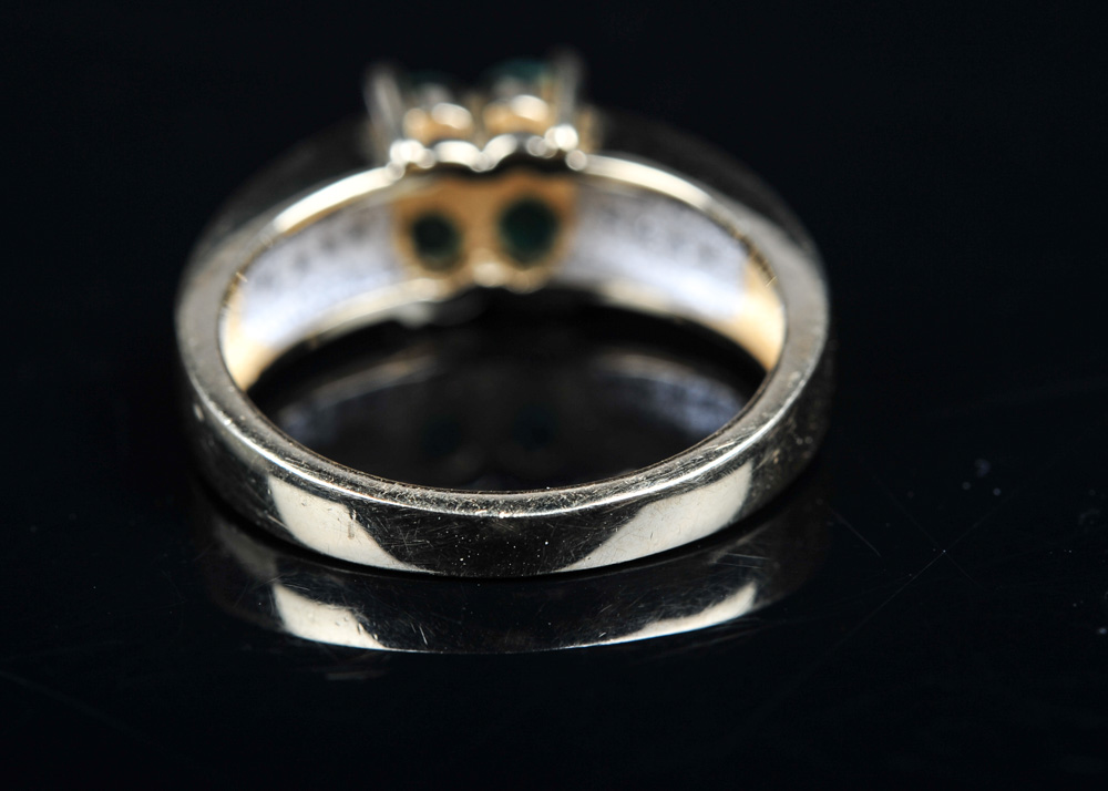 14K Gold Diamond and Emerald Four Leaf Clover Ring