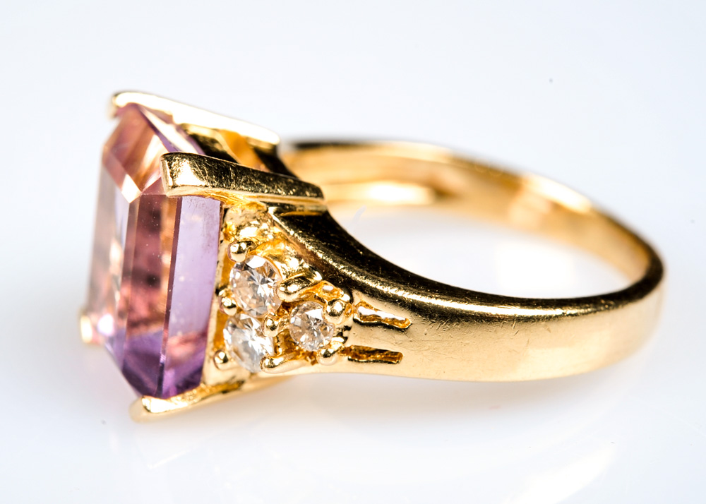 14K Gold Amethyst and Diamond Ring