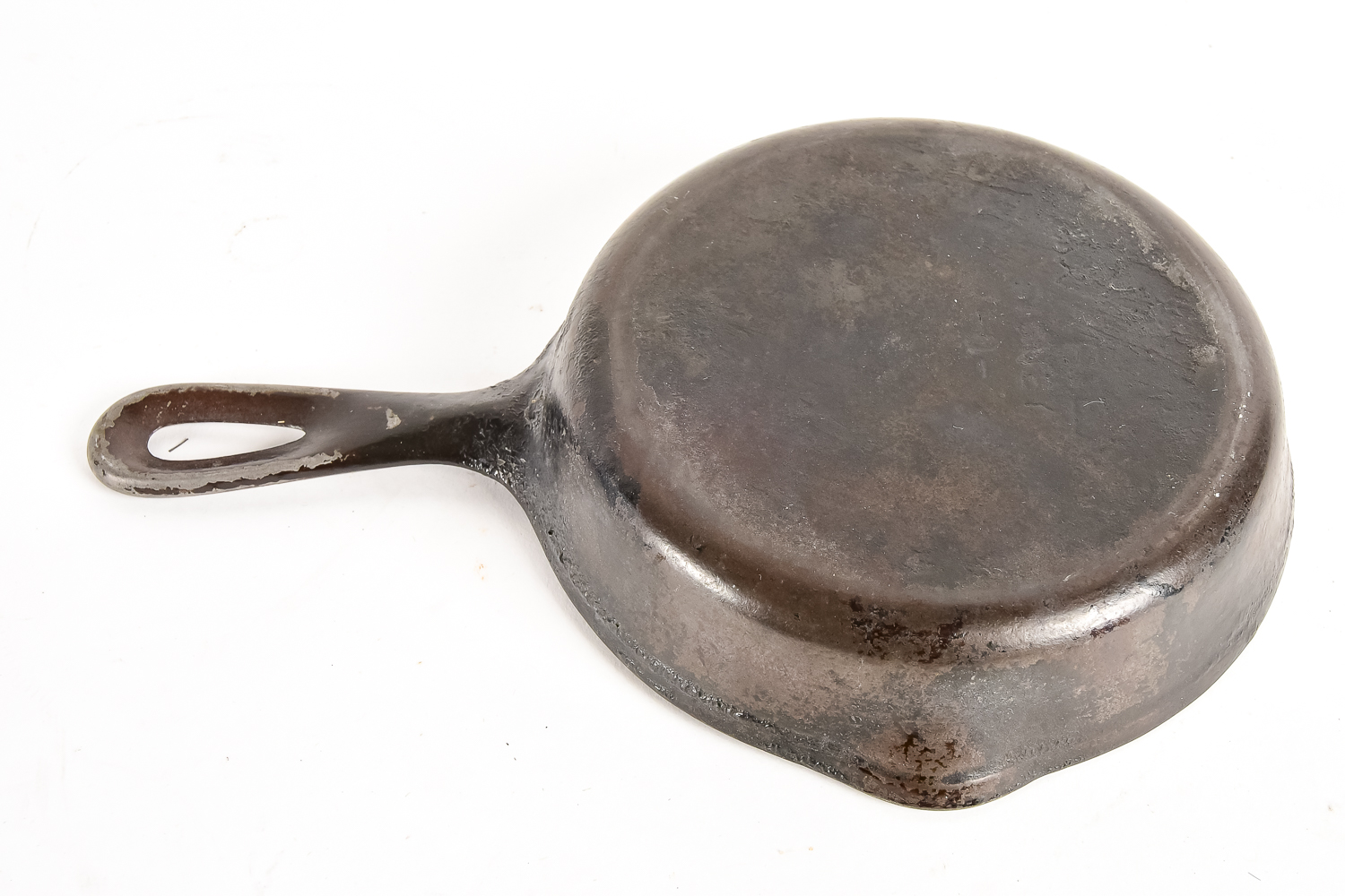 Variety of Seasoned Cast Iron Skillets