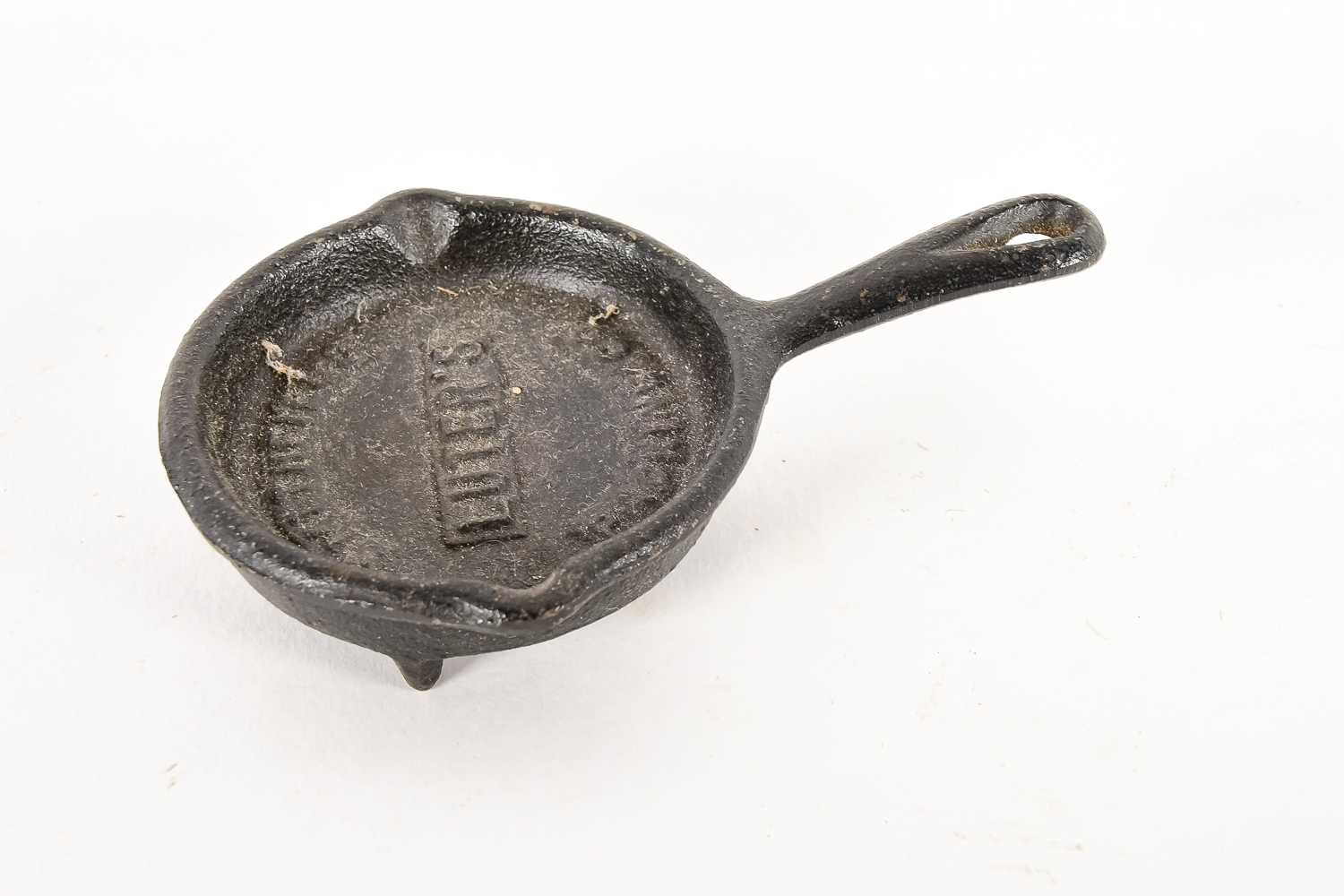 Variety of Seasoned Cast Iron Skillets