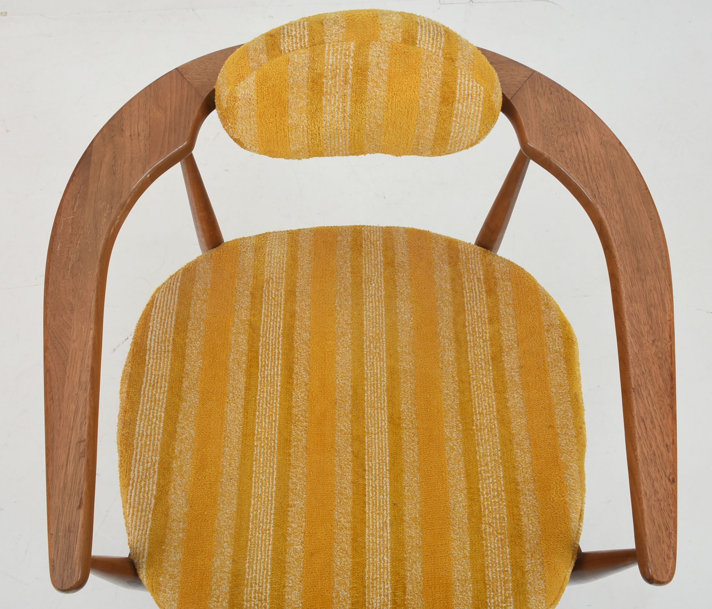 Adrian Pearsall Circular Table and Four Armchairs