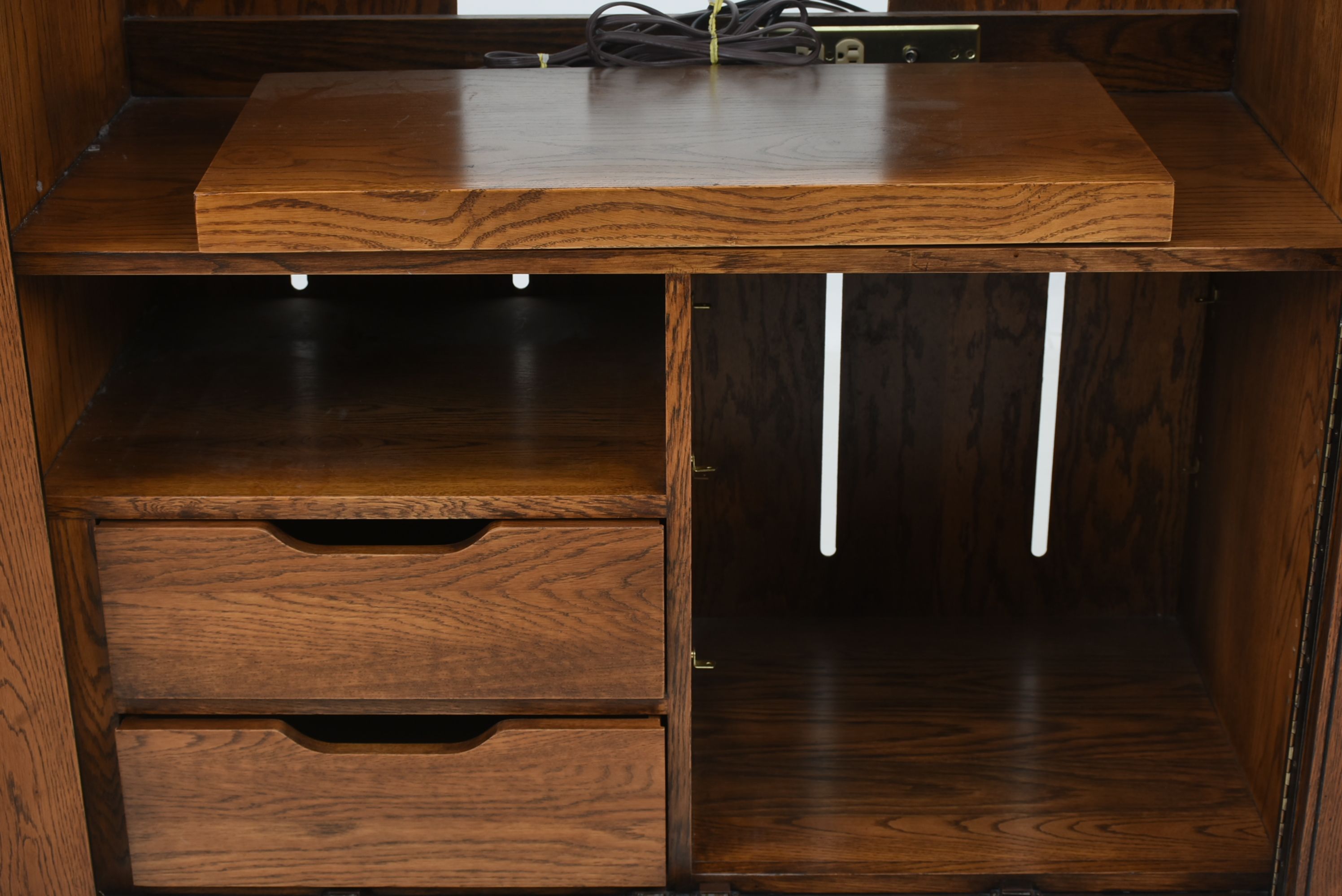 Romweber Entertainment Cabinet