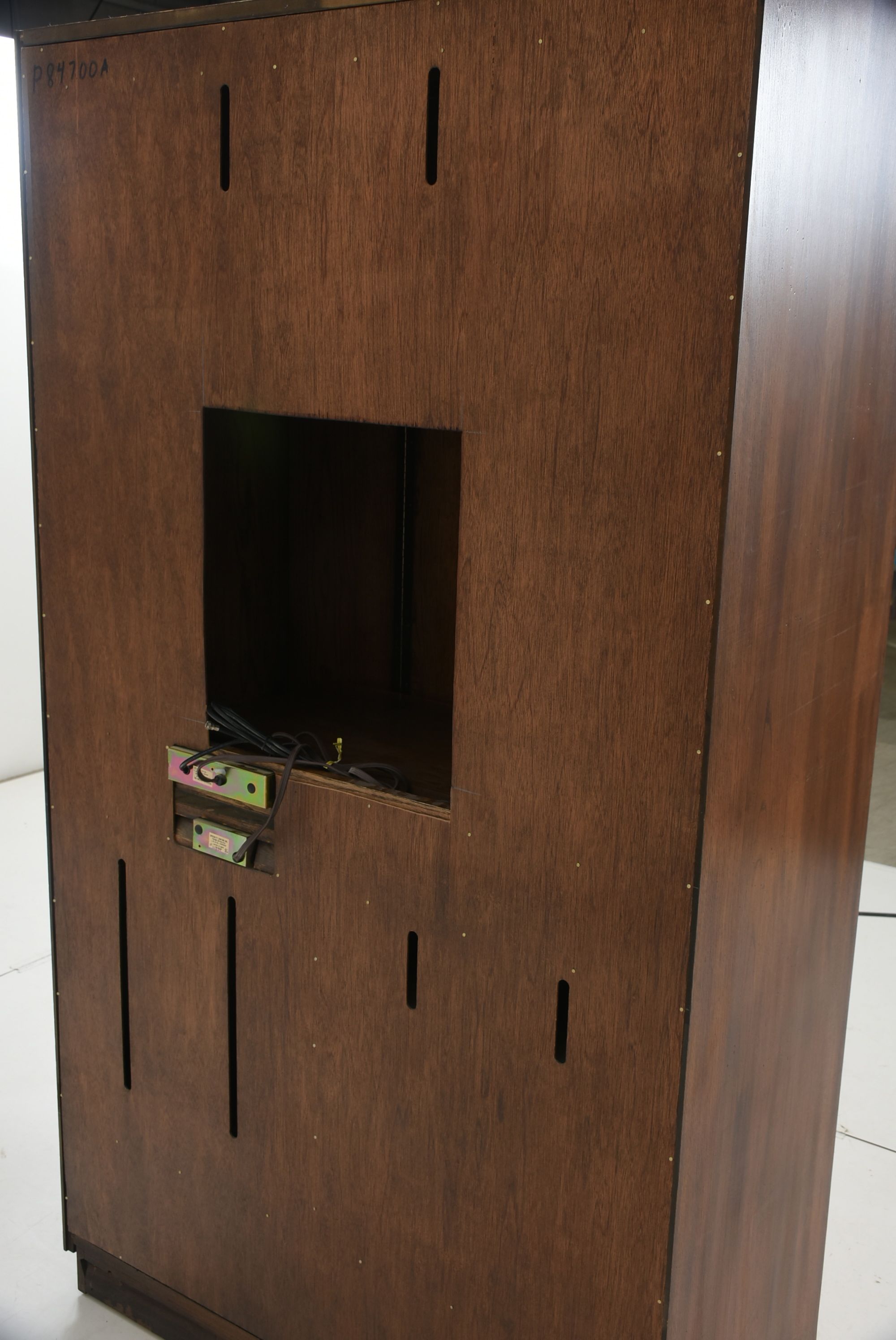 Romweber Entertainment Cabinet