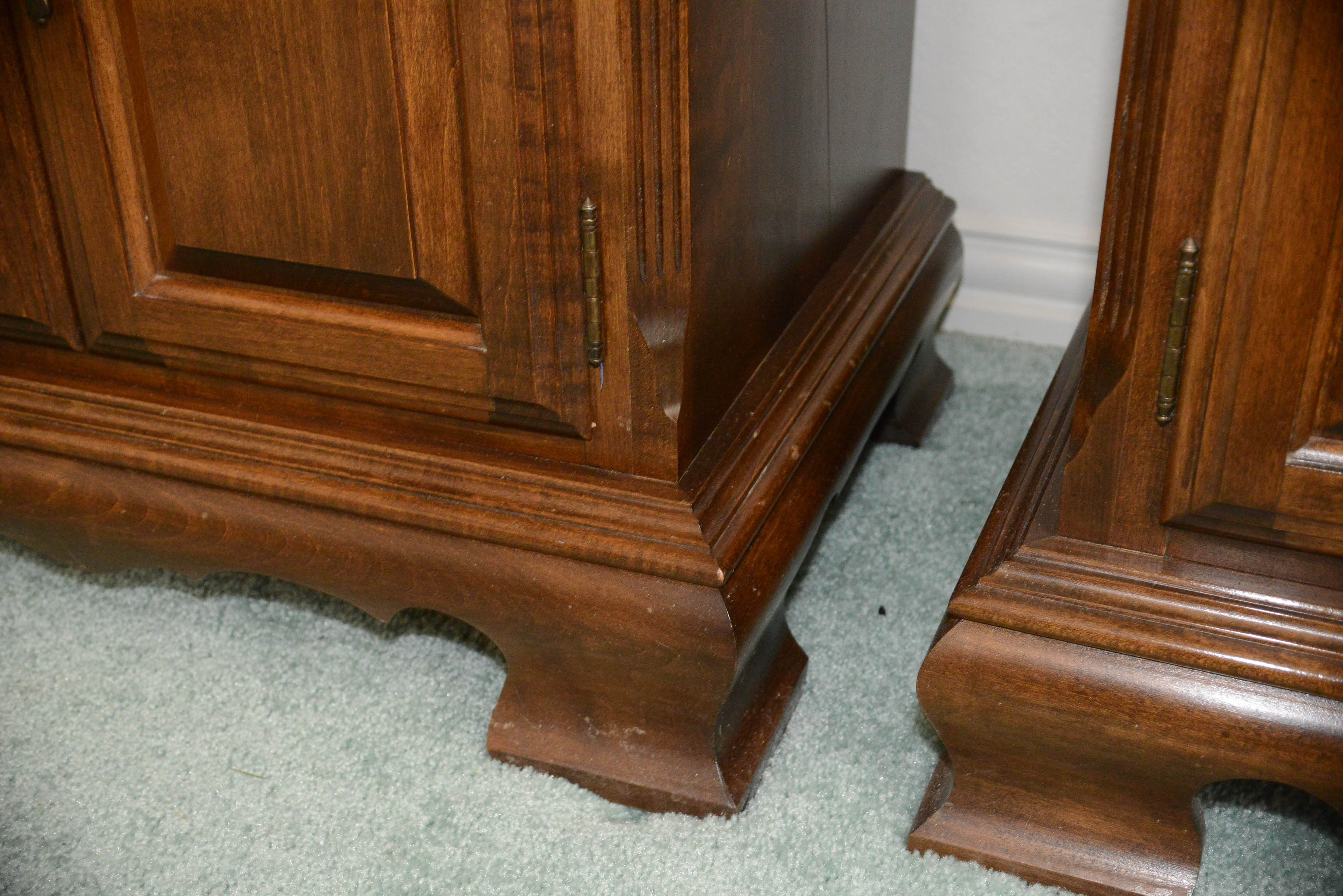 Pair of Ethan Allen Night Stands