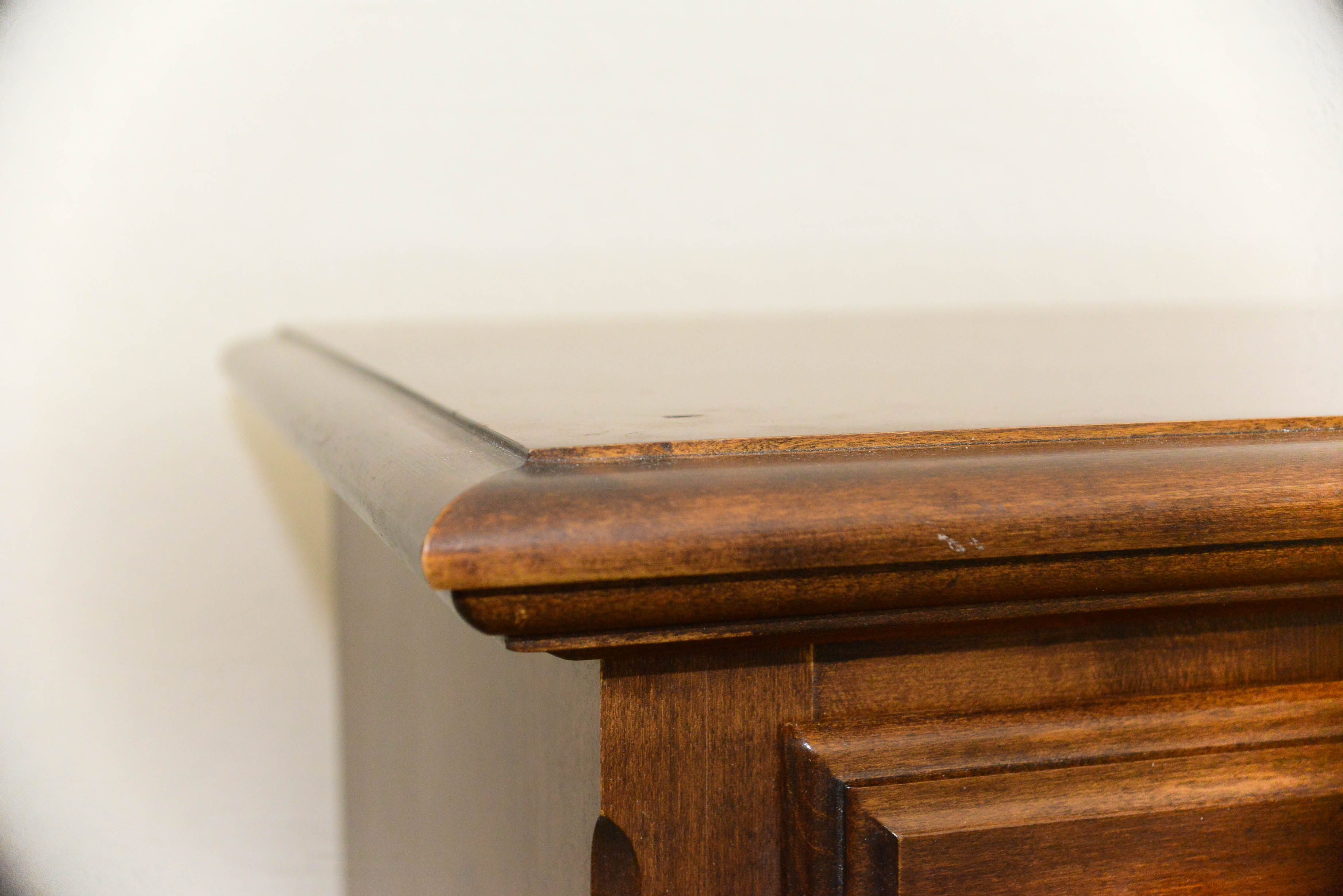 Pair of Ethan Allen Night Stands