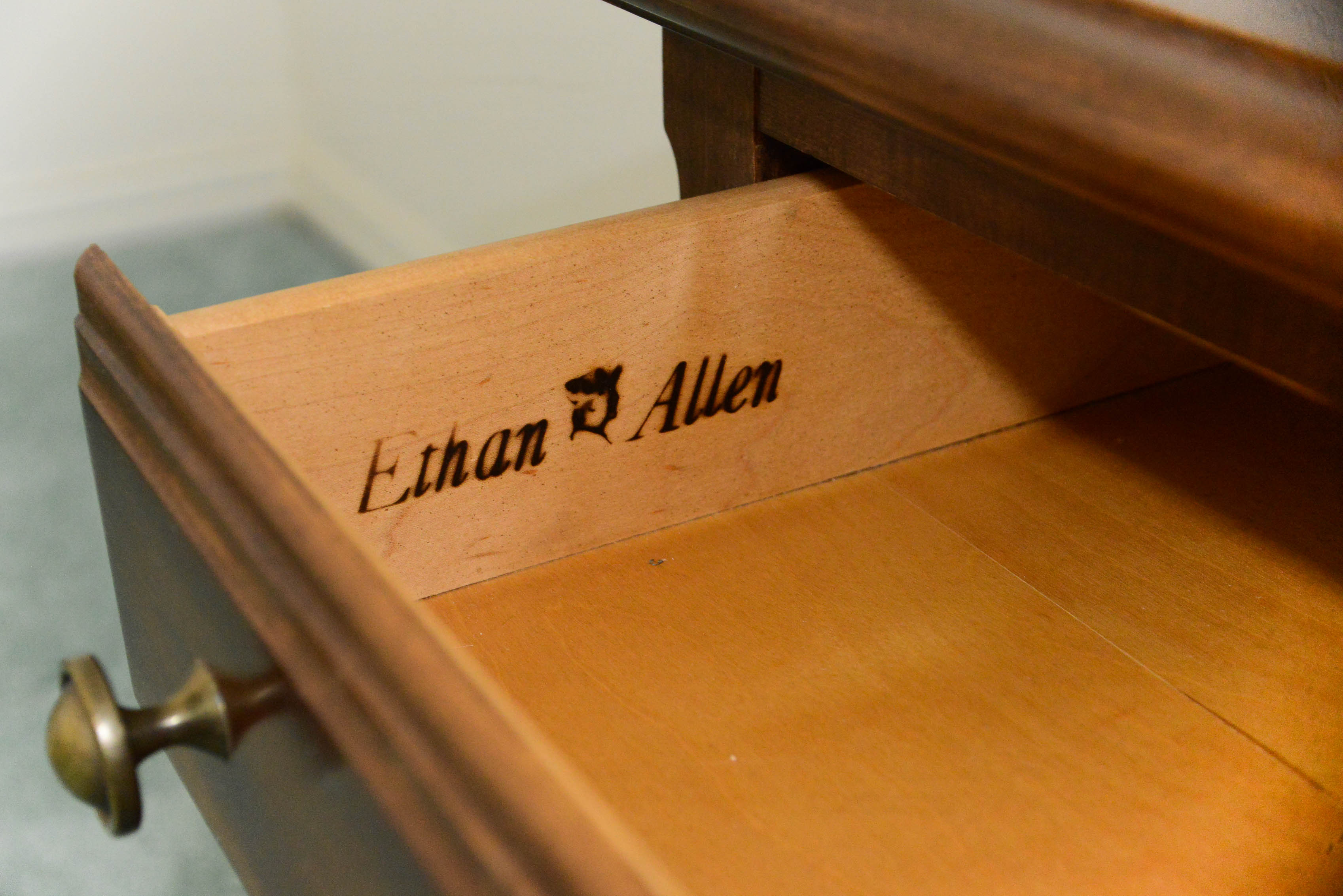 Pair of Ethan Allen Night Stands