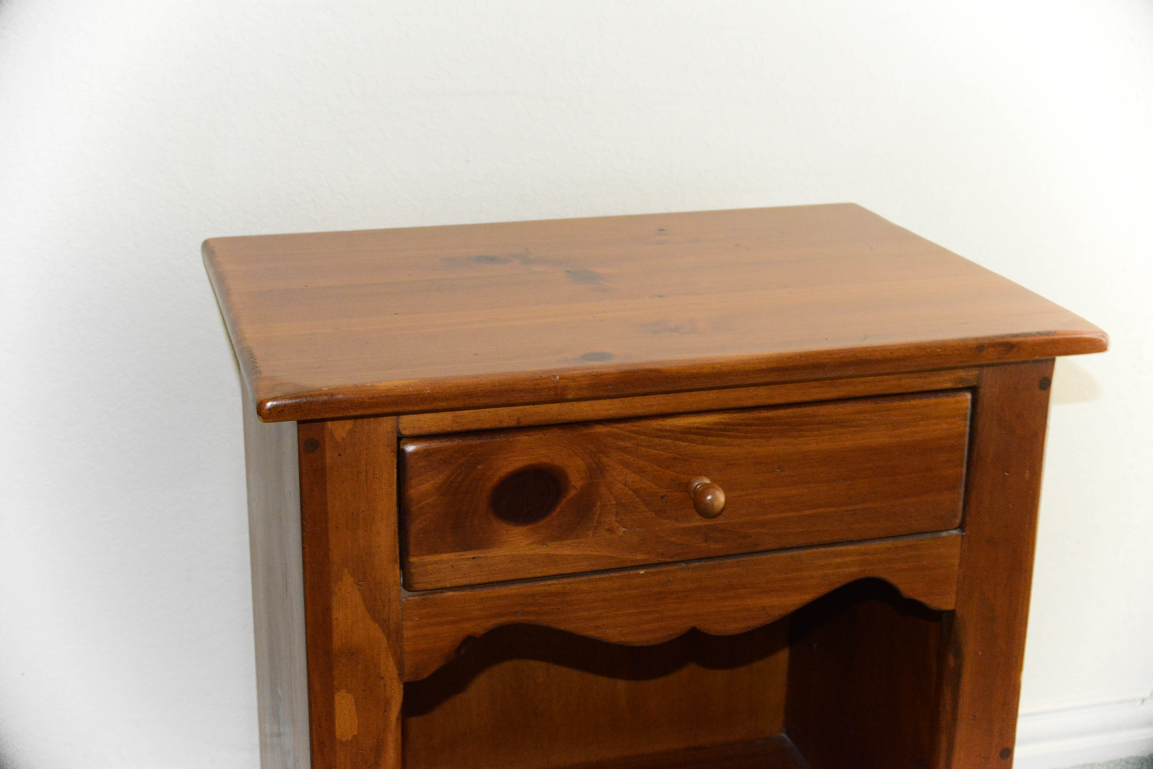 Ethan Allen Night Stand