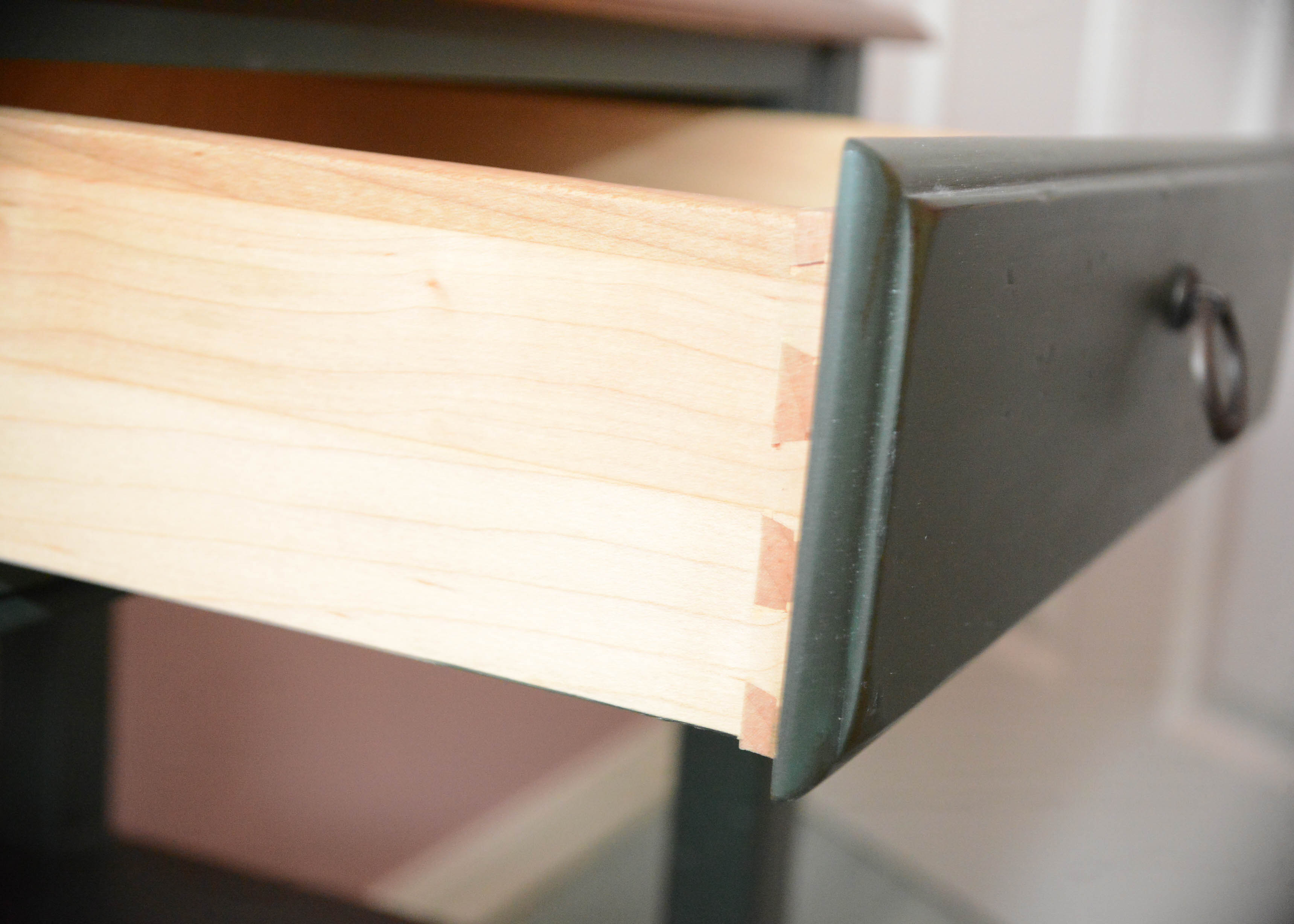 Ethan Allen Night Stand with Lamp