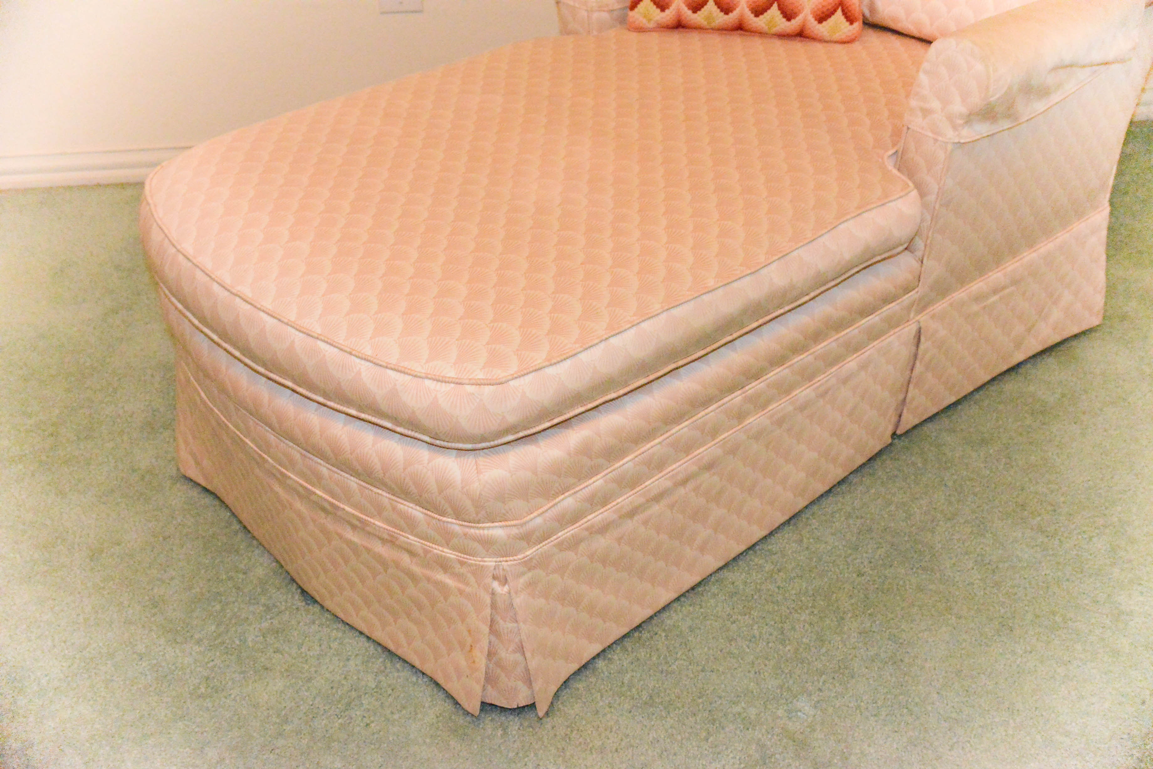 Pink Chaise Lounge Chair