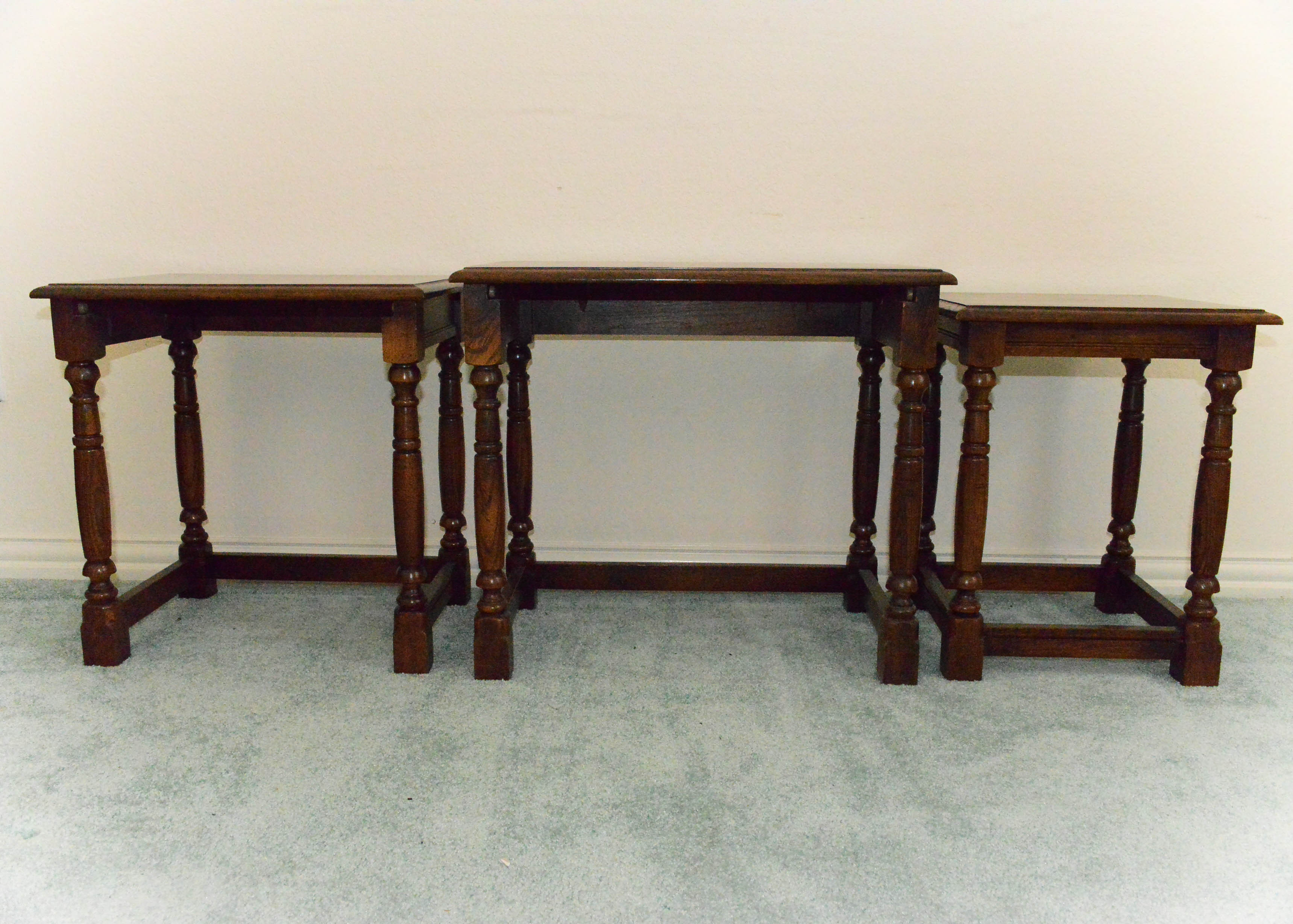 Set of Nesting End Tables