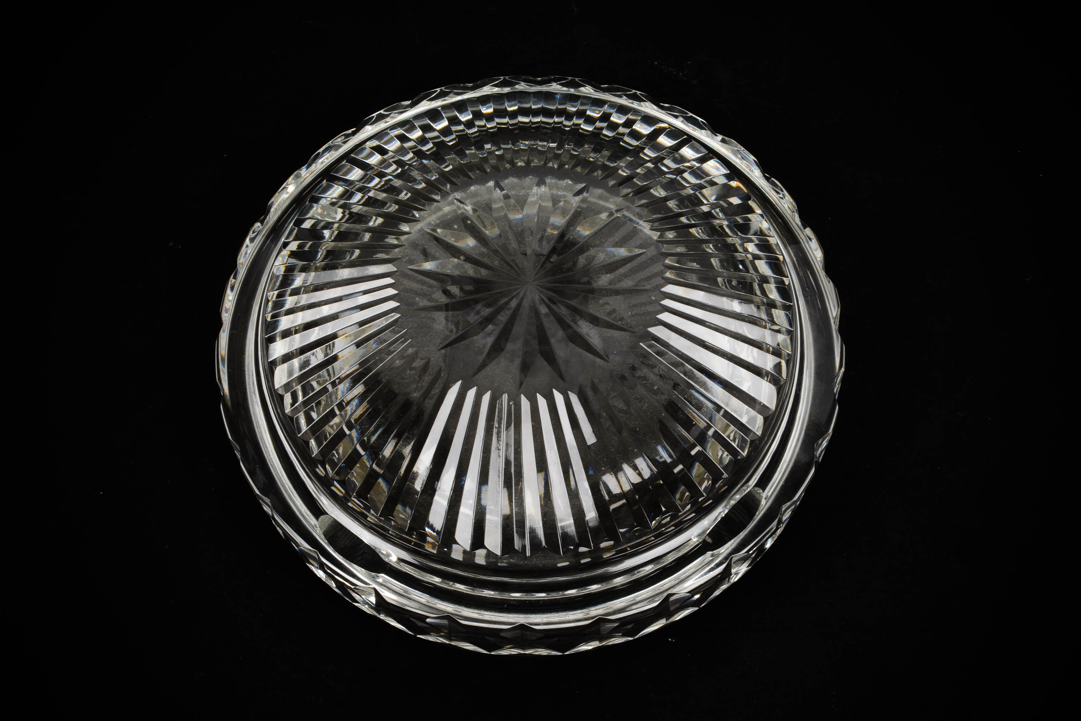 Cut Glass Heavy Ash Receiver