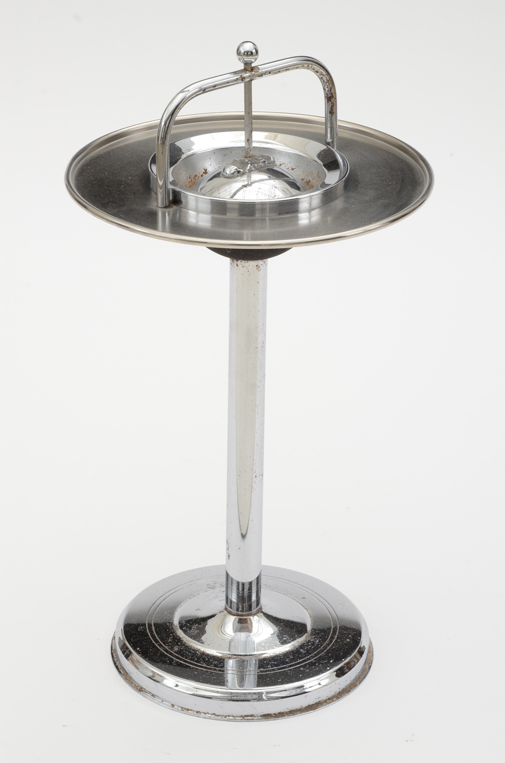 Chrome Cigarette Stand