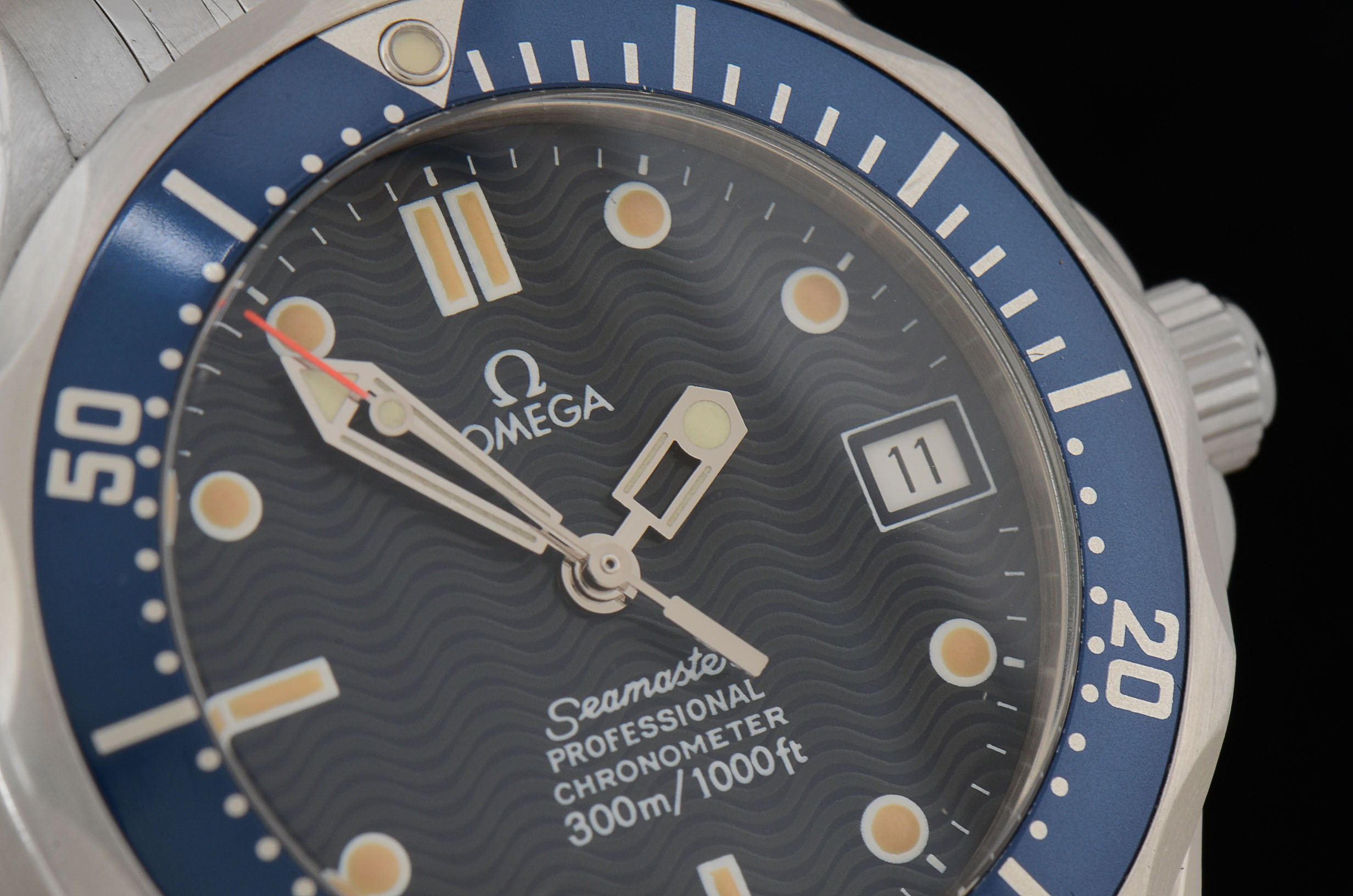 Omega Seamaster Professional Mid Size Automatic Blue "James Bond"