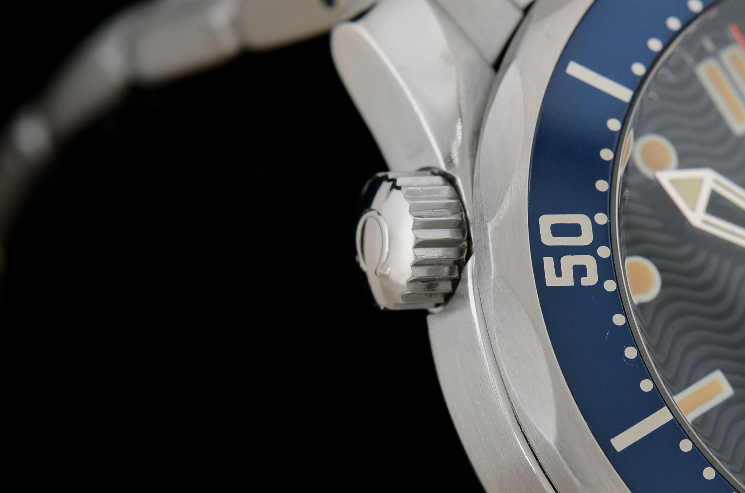 Omega Seamaster Professional Mid Size Automatic Blue "James Bond"