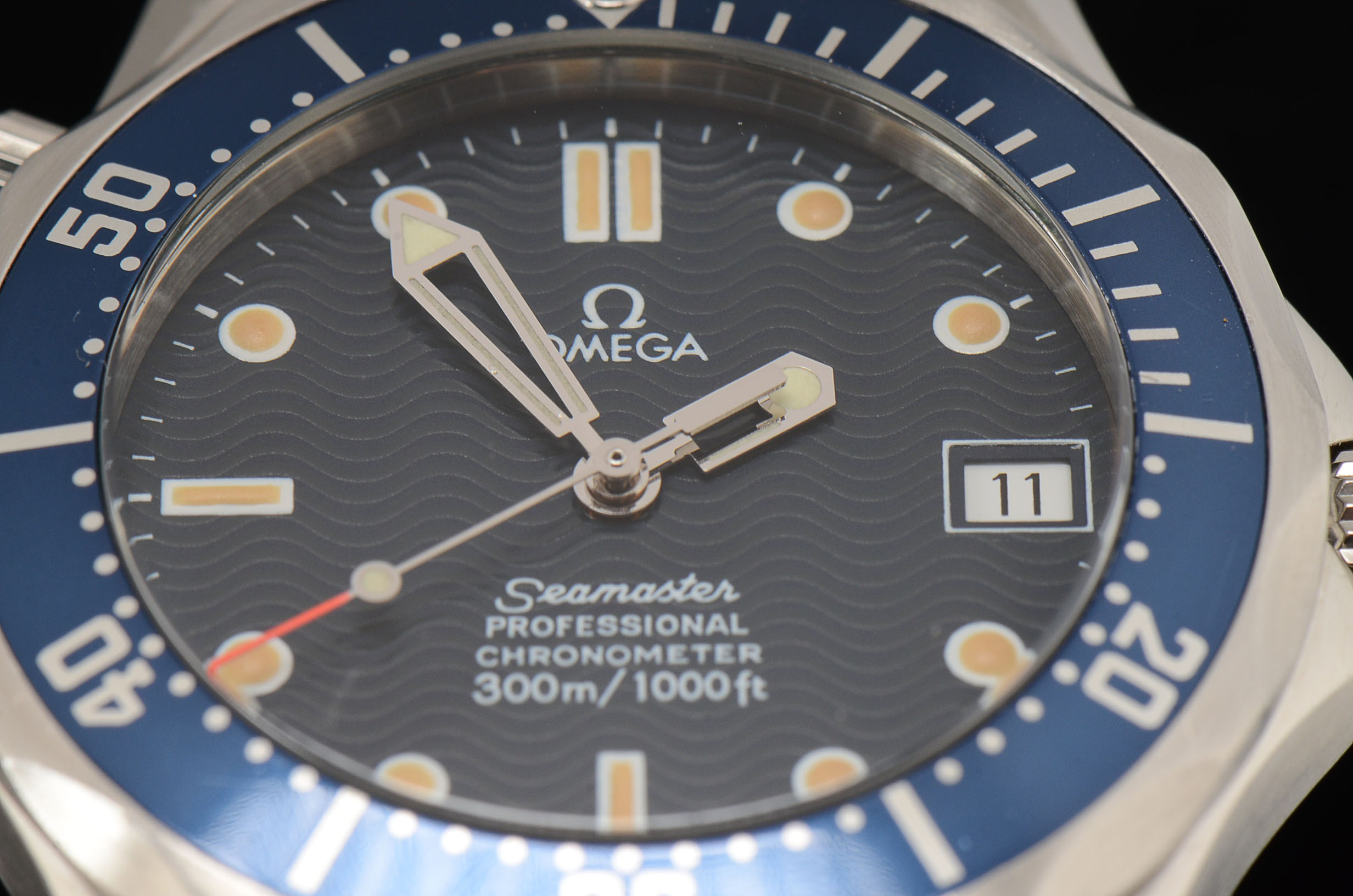 Omega Seamaster Professional Mid Size Automatic Blue "James Bond"
