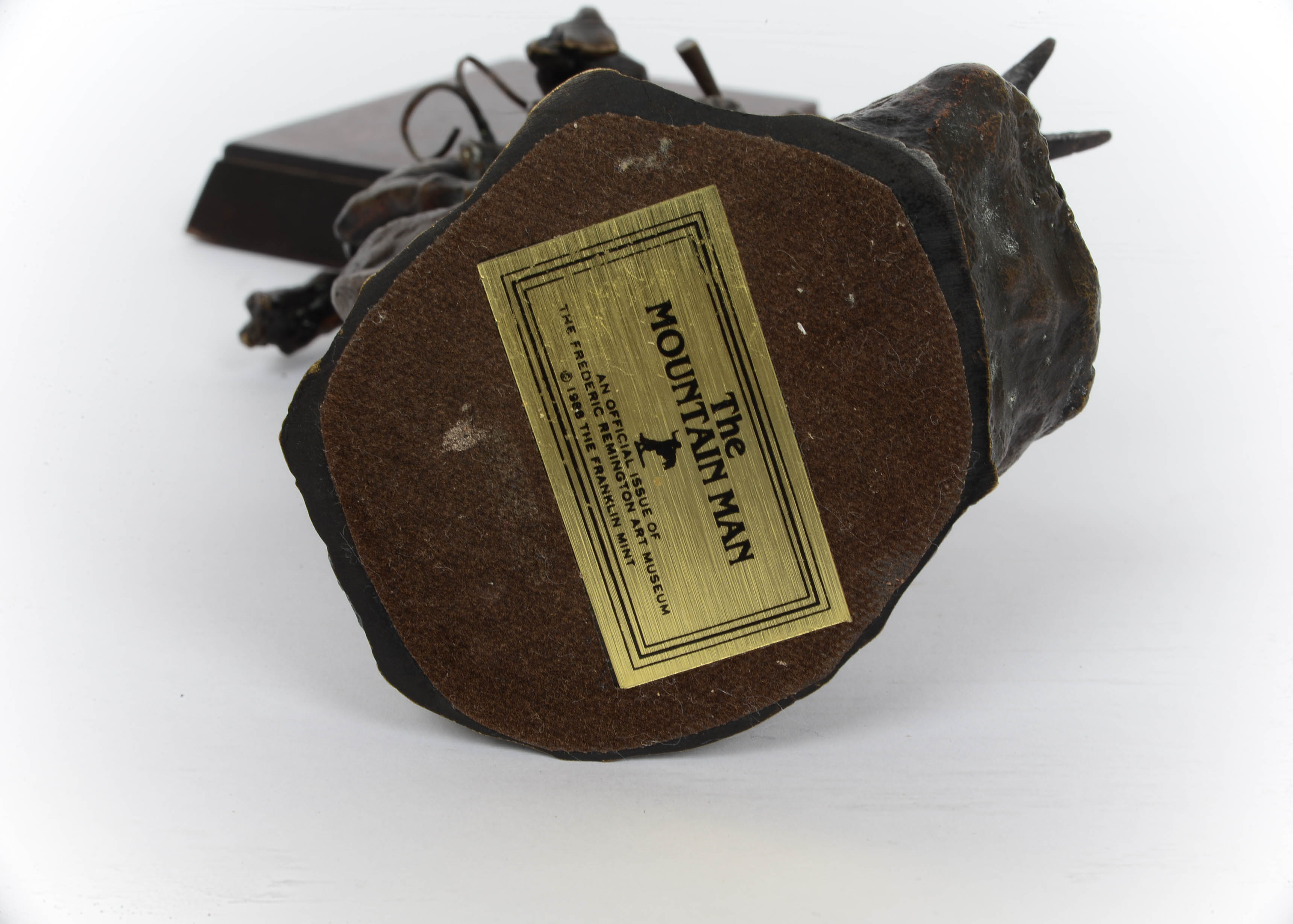 Franklin Mint Official Issue Reproduction Of Frederick Remington Bronze Figurine