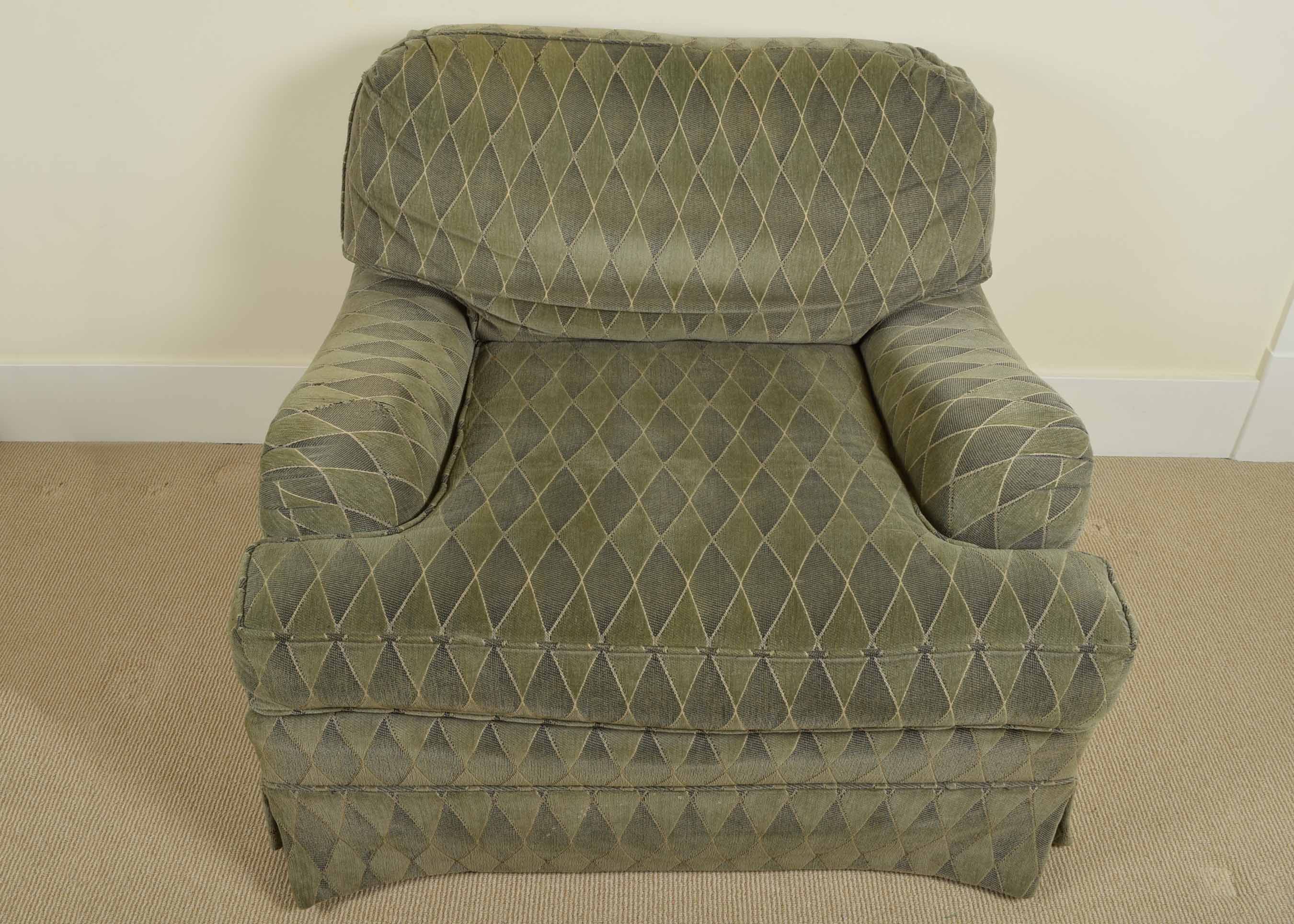Oversized Upholstered Club Chair