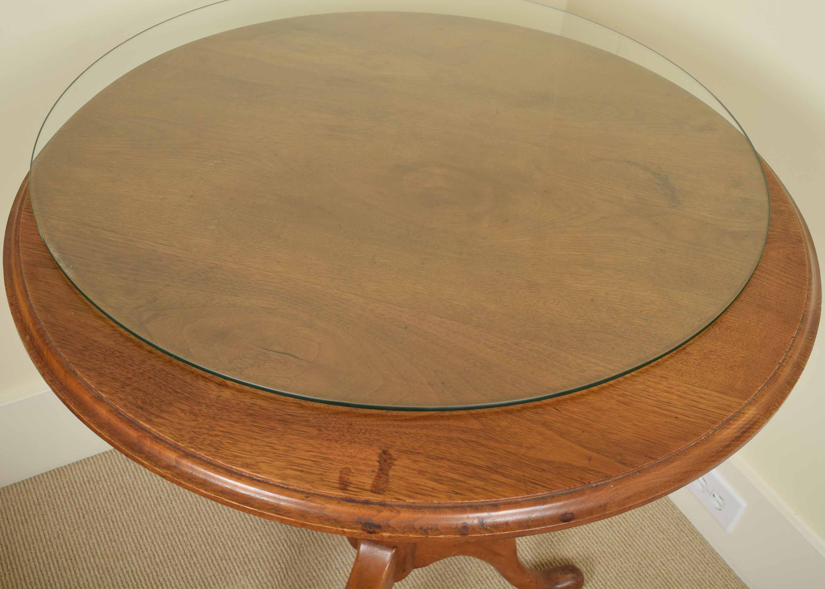 Round Oak Pedestal Side Table