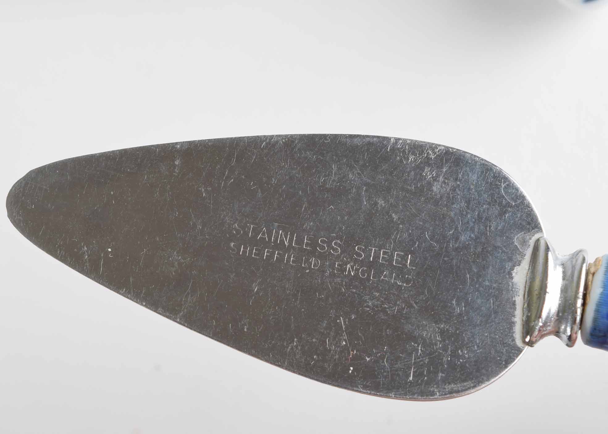 Prill Blue Onion Sheffield England Blue Danube Stainless Cheese Server Pair