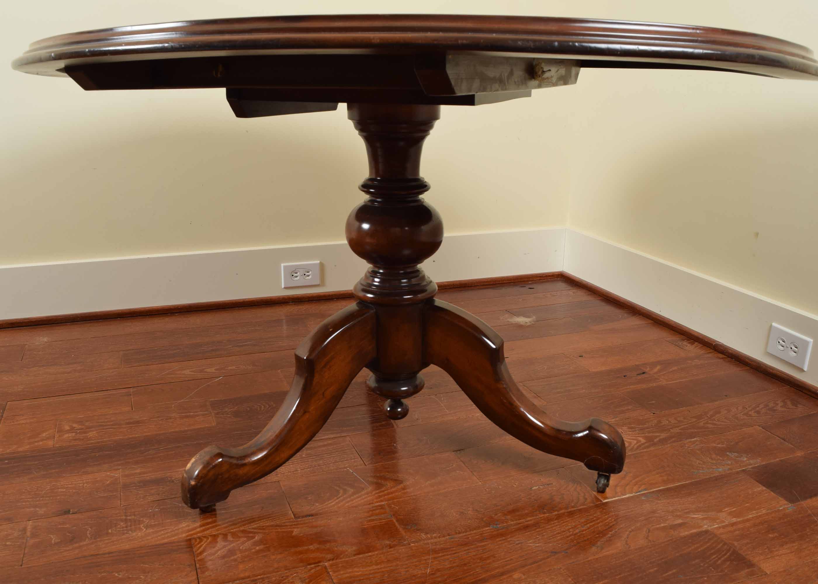 Oval Pedestal Dining Table