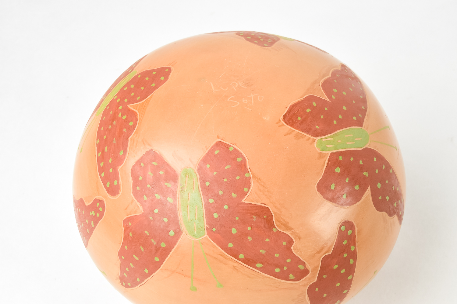 Mata Ortiz Pottery Vase by Lupe Soto