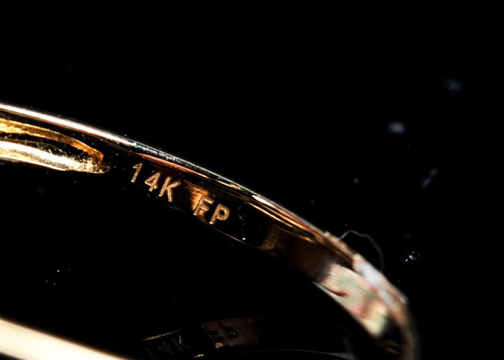 14K Gold Turquoise,  Onyx, and Coral Ring