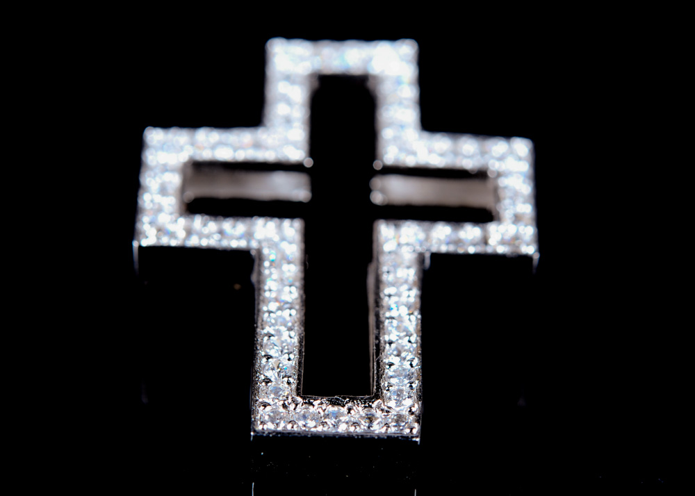 14K White Gold and Imitation Diamond Cross Pendant