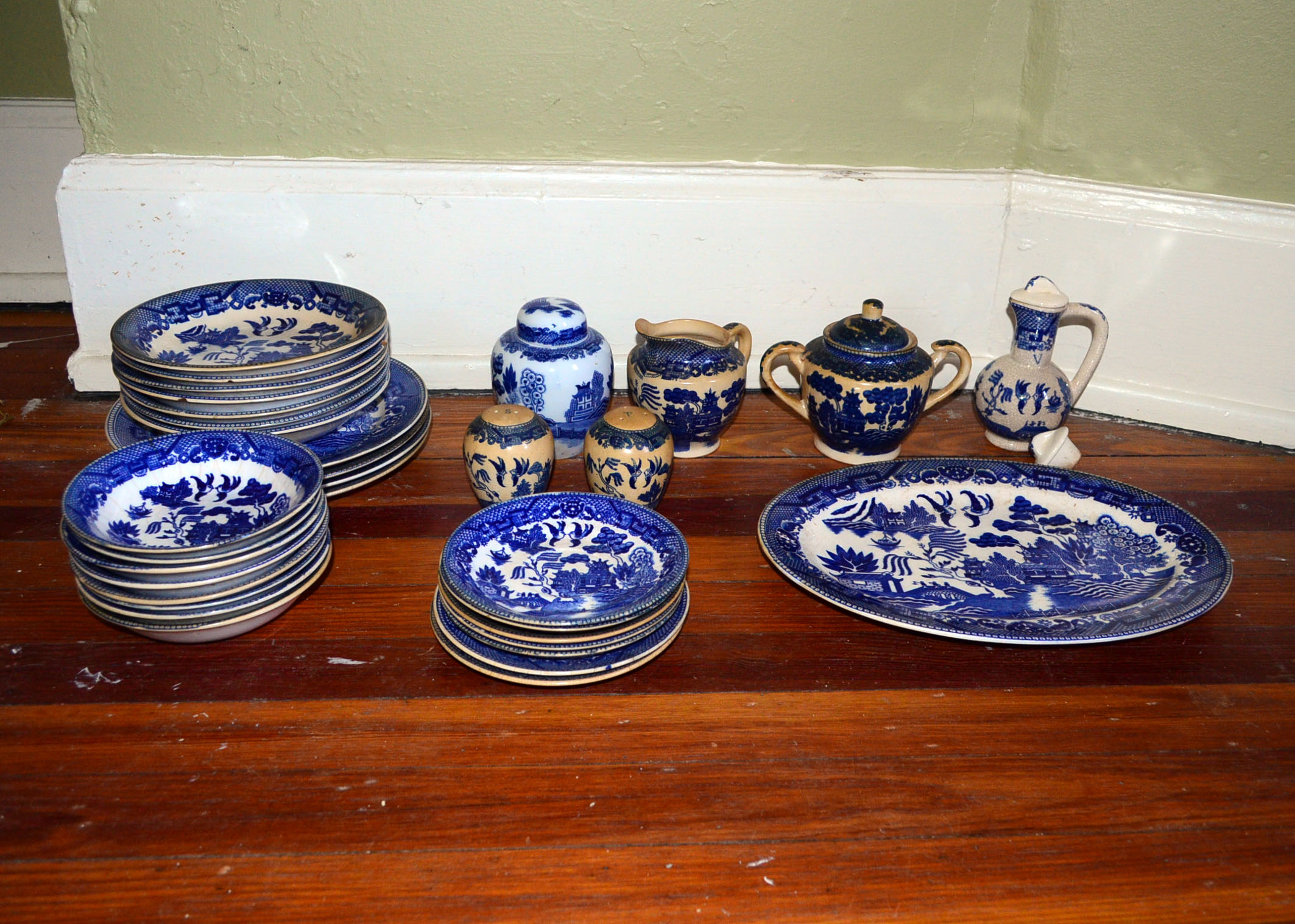 A collection of porcelain blue and white dinner service