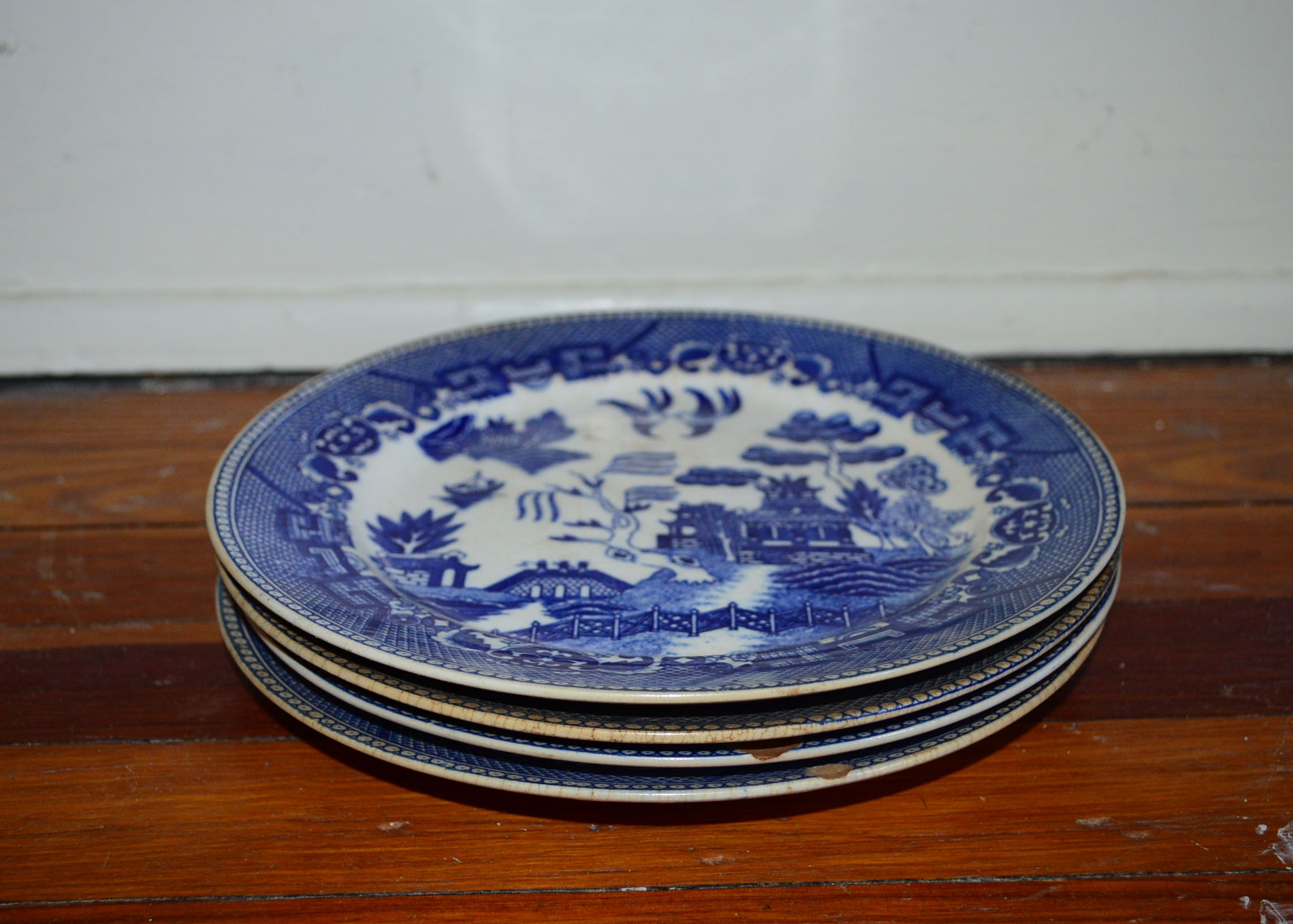 A collection of porcelain blue and white dinner service