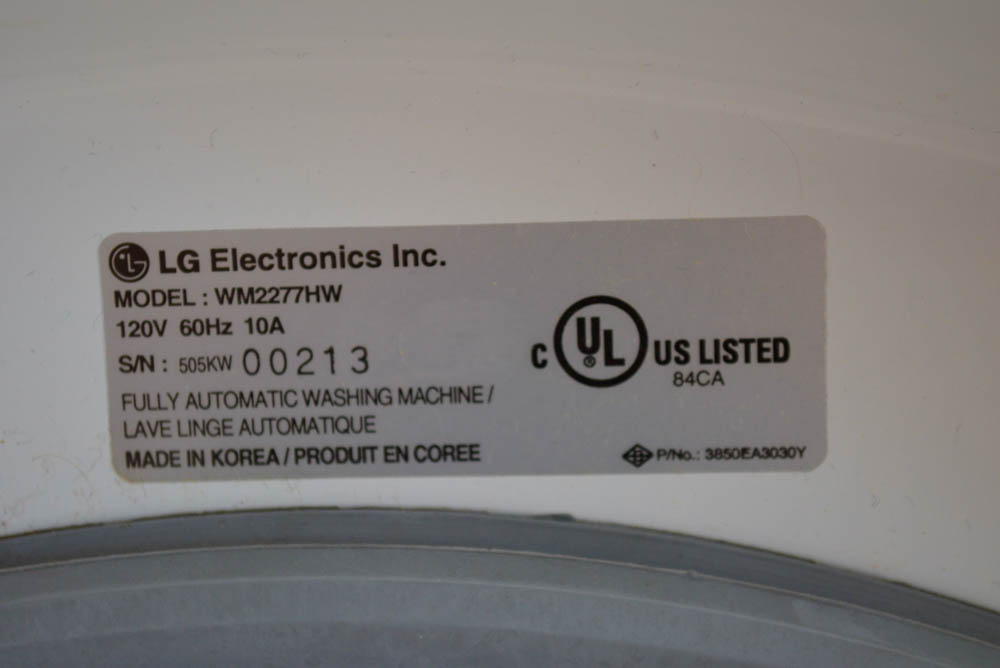 LG Tromm Electric Washer and Dryer with Pedestals