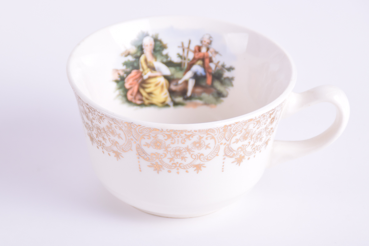 Vintage Royal Queen First Quality Original 22KT Gold Fine China