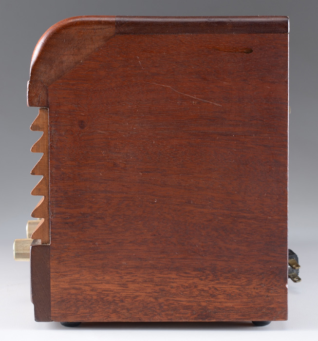 Vintage Delco R-1229 Tabletop Wood AM/FM Radio