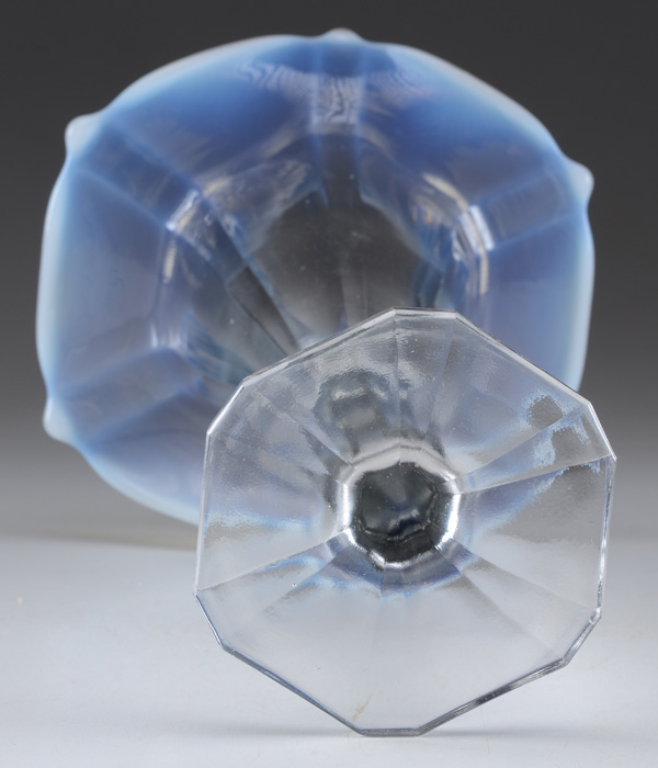 Vintage Jack-in-the-Pulpit Glass Vase