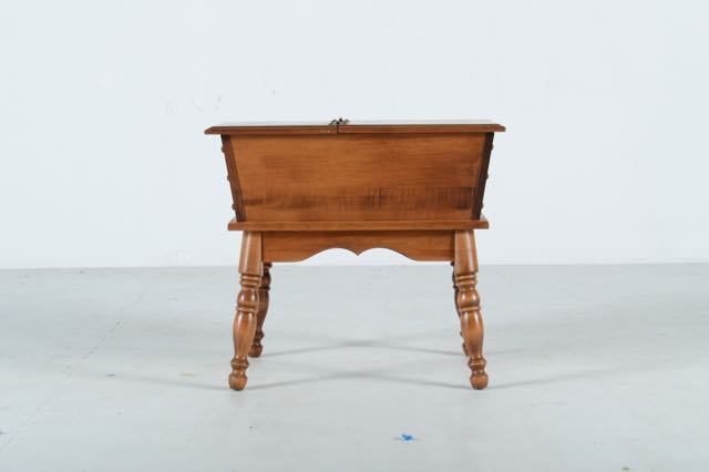 Reproduction Colonial Dough Box Table