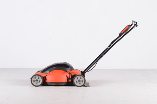 Black&Decker Lawn Hog Electric Mulching Lawnmower Model MM575