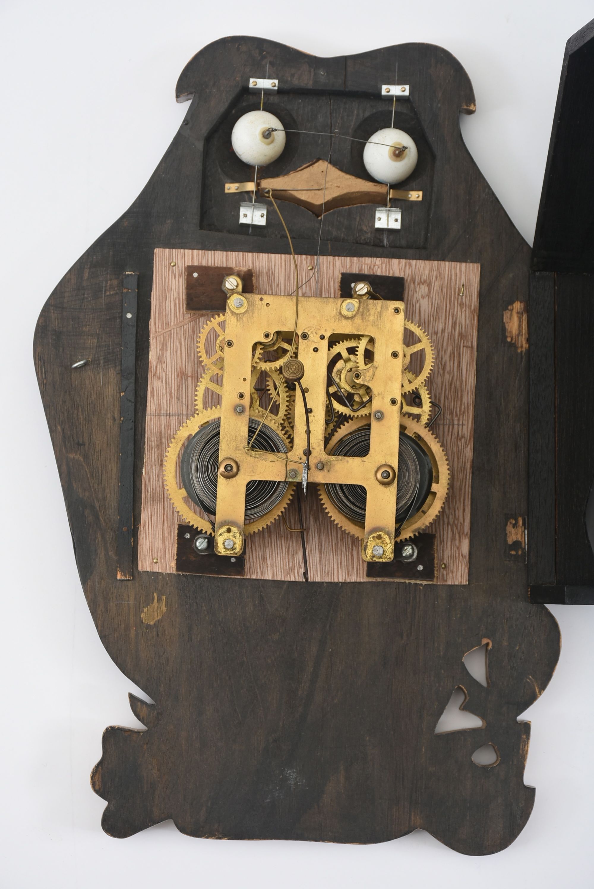 Charming Vintage Owl Wall Clock