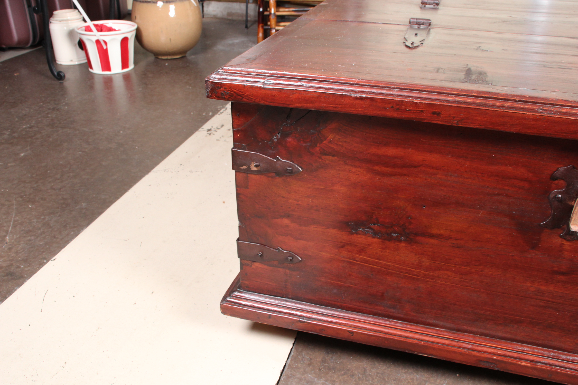 Cherry Stained Pine Trunk Coffee Table