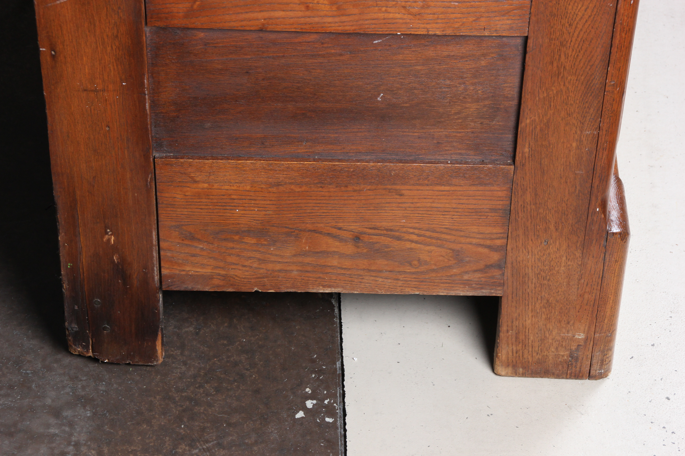 Vintage Gibson Cambria Oak Icebox