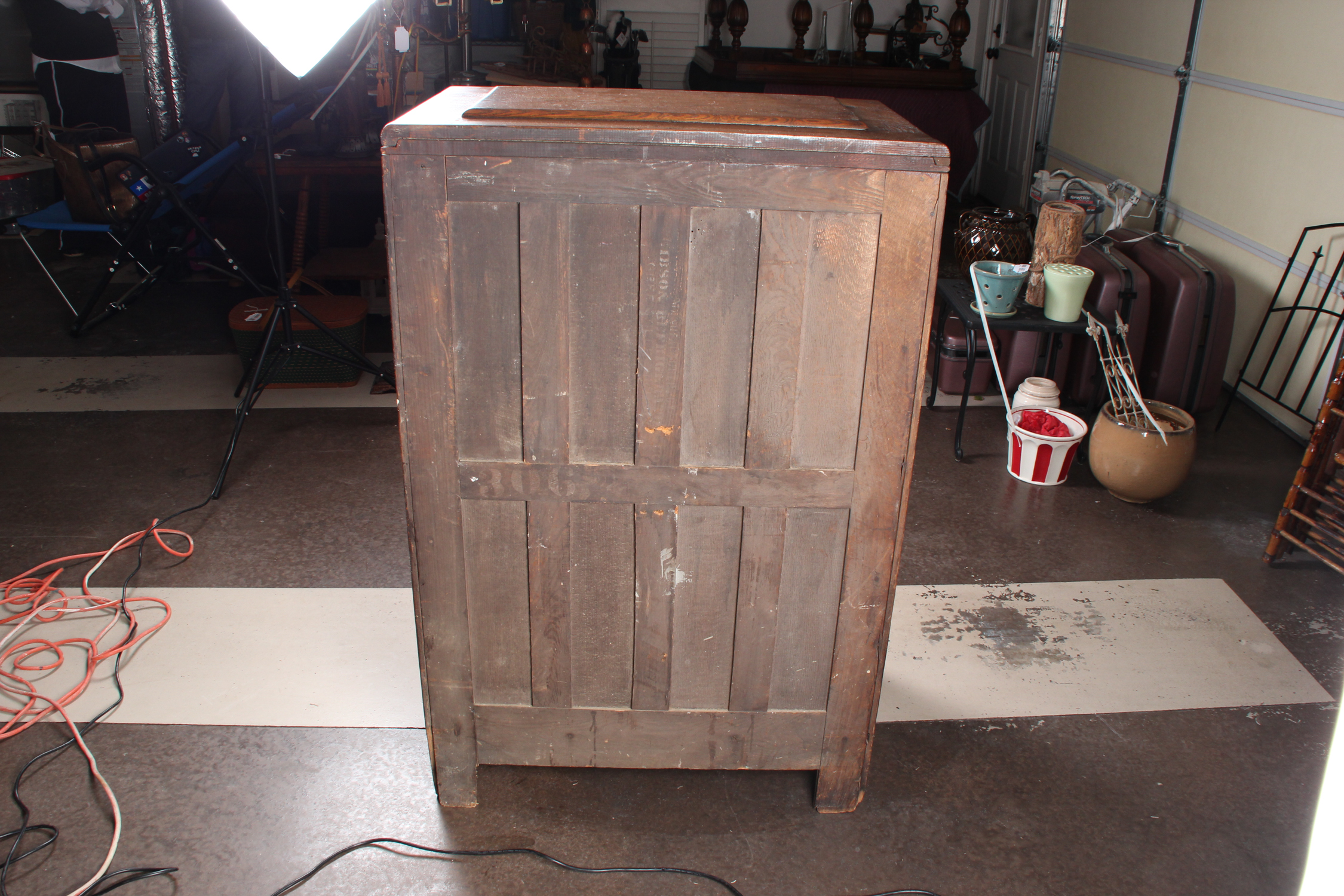 Vintage Gibson Cambria Oak Icebox