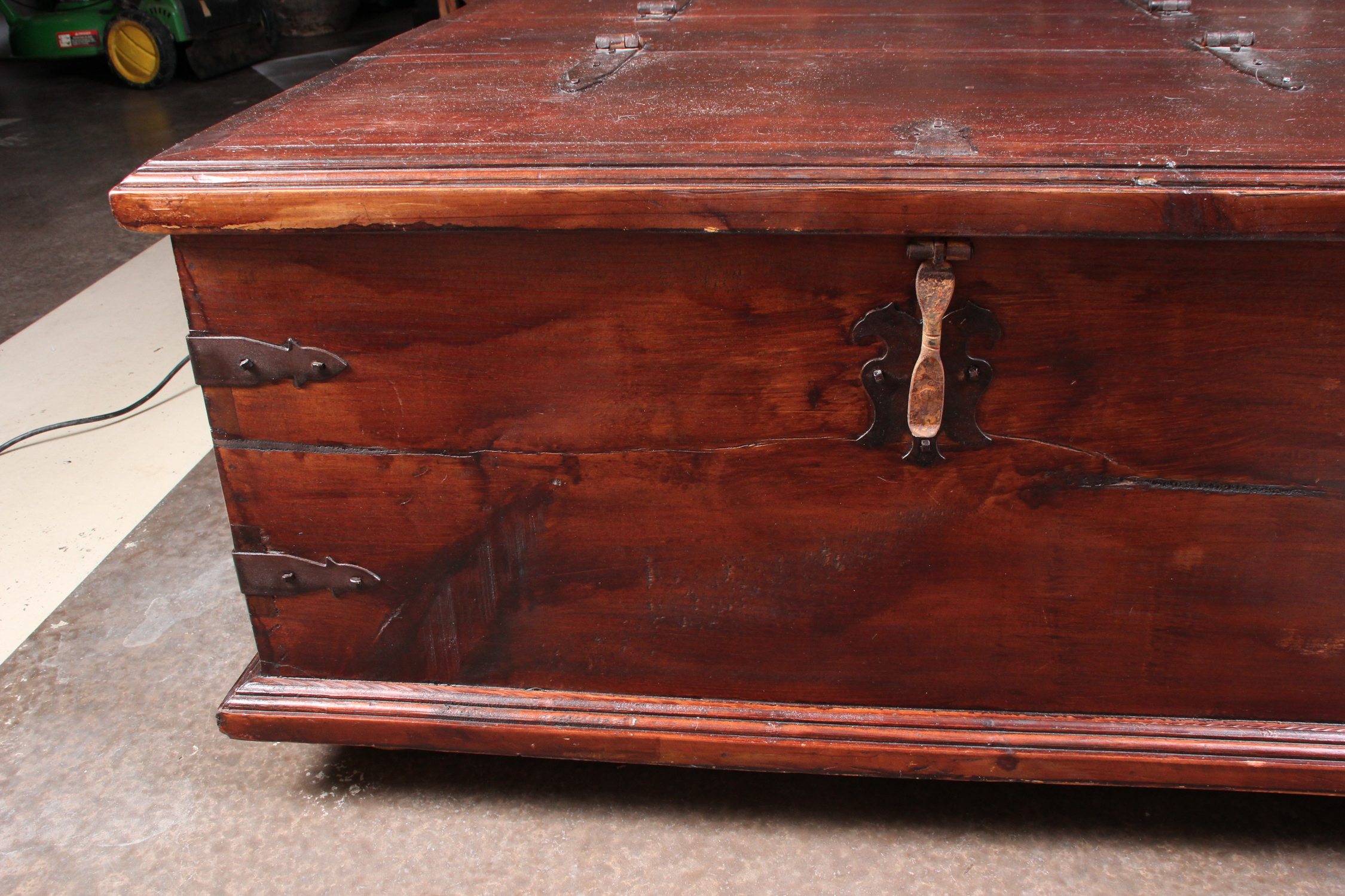 Cherry Stained Pine Trunk Coffee Table