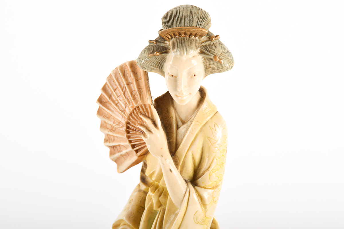 Norleans Japanese Figurine
