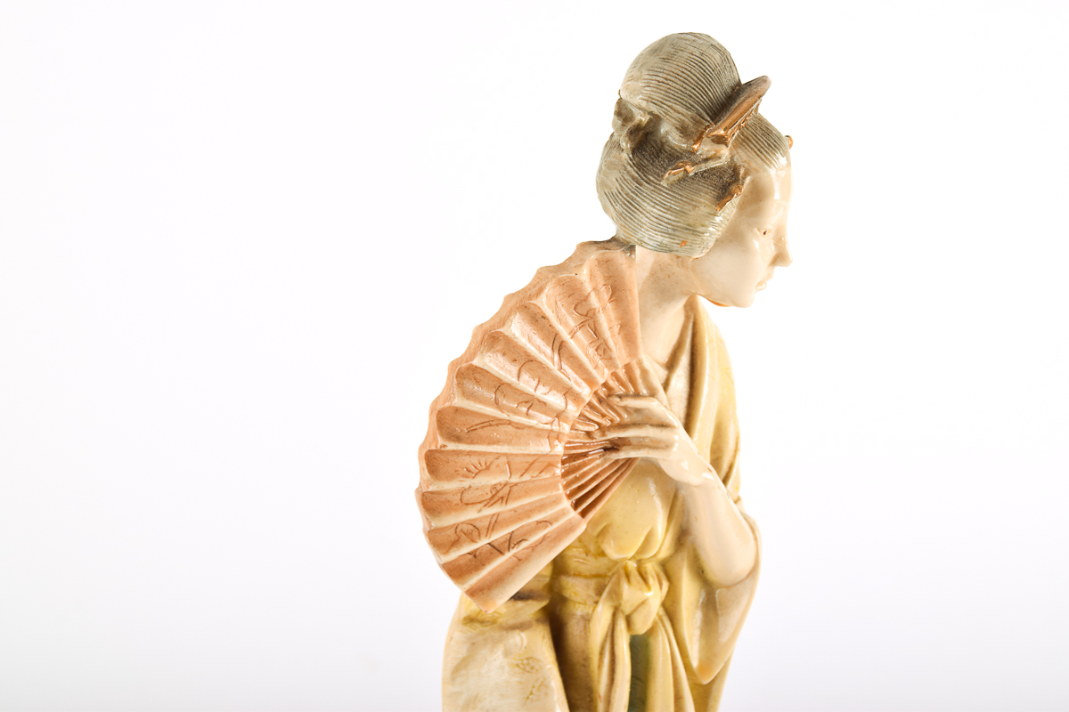 Norleans Japanese Figurine